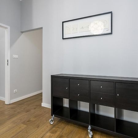 Old Town Apartment Garbary By Noclegi Renters Poznań Exteriör bild