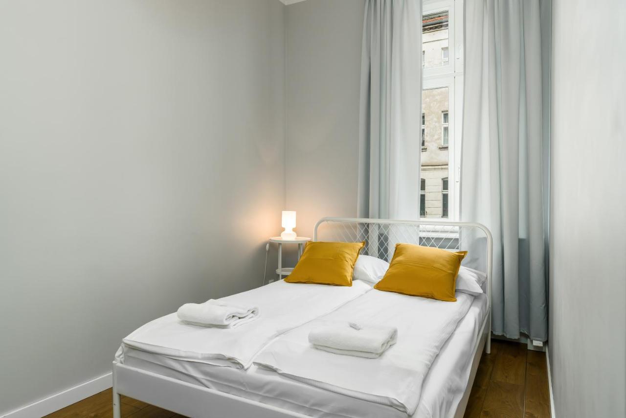 Old Town Apartment Garbary By Noclegi Renters Poznań Exteriör bild