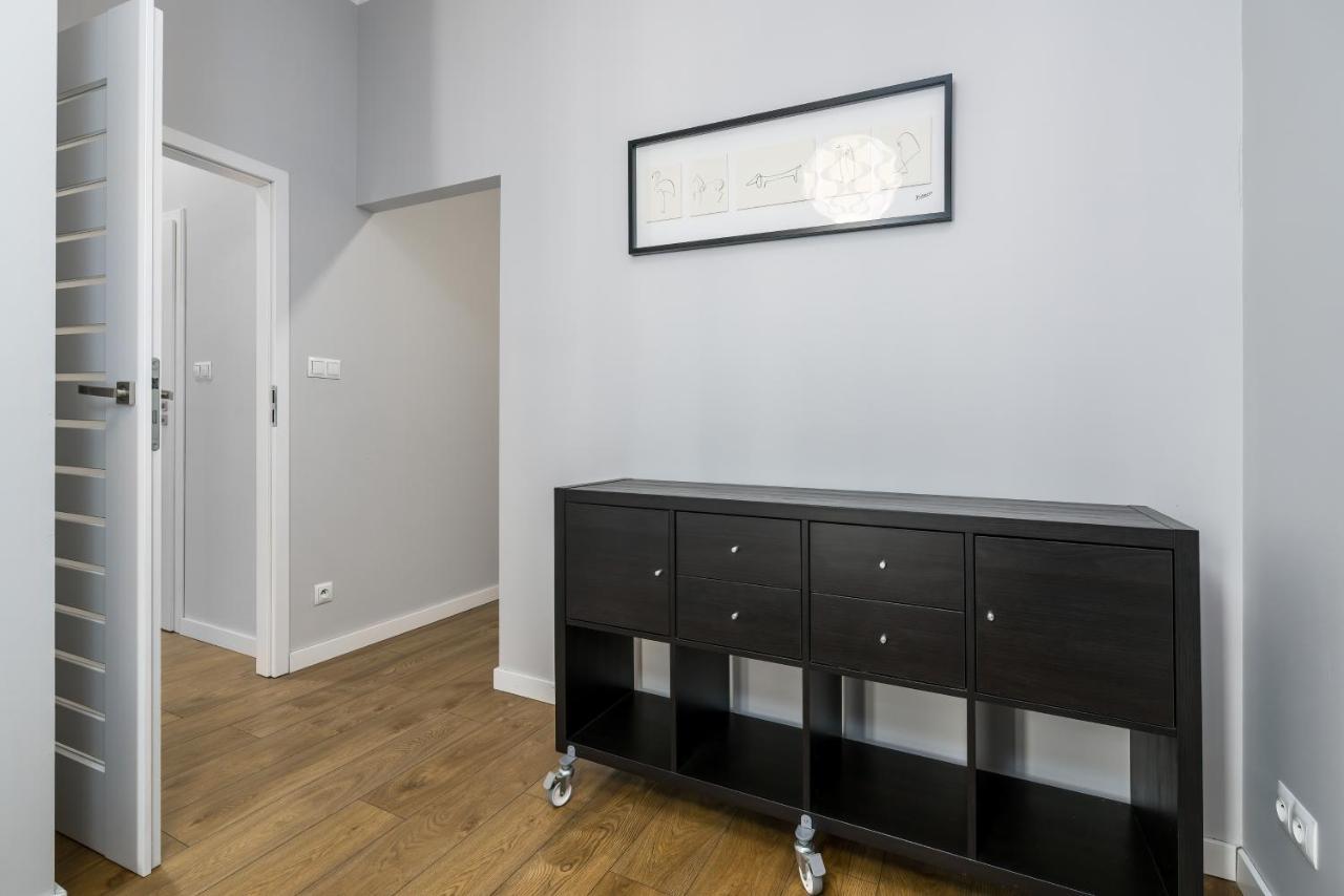 Old Town Apartment Garbary By Noclegi Renters Poznań Exteriör bild