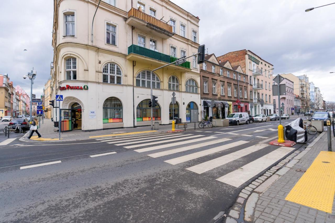 Old Town Apartment Garbary By Noclegi Renters Poznań Exteriör bild