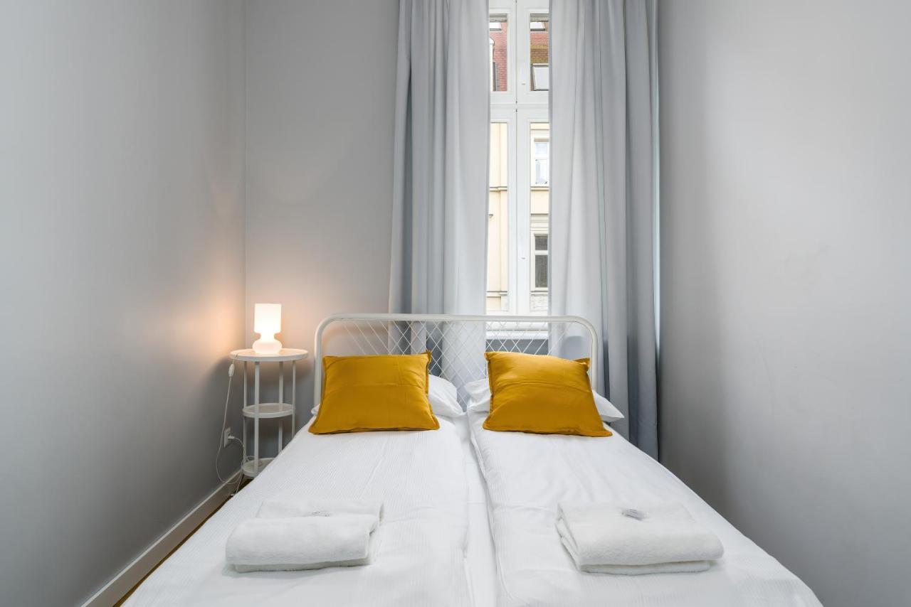 Old Town Apartment Garbary By Noclegi Renters Poznań Exteriör bild
