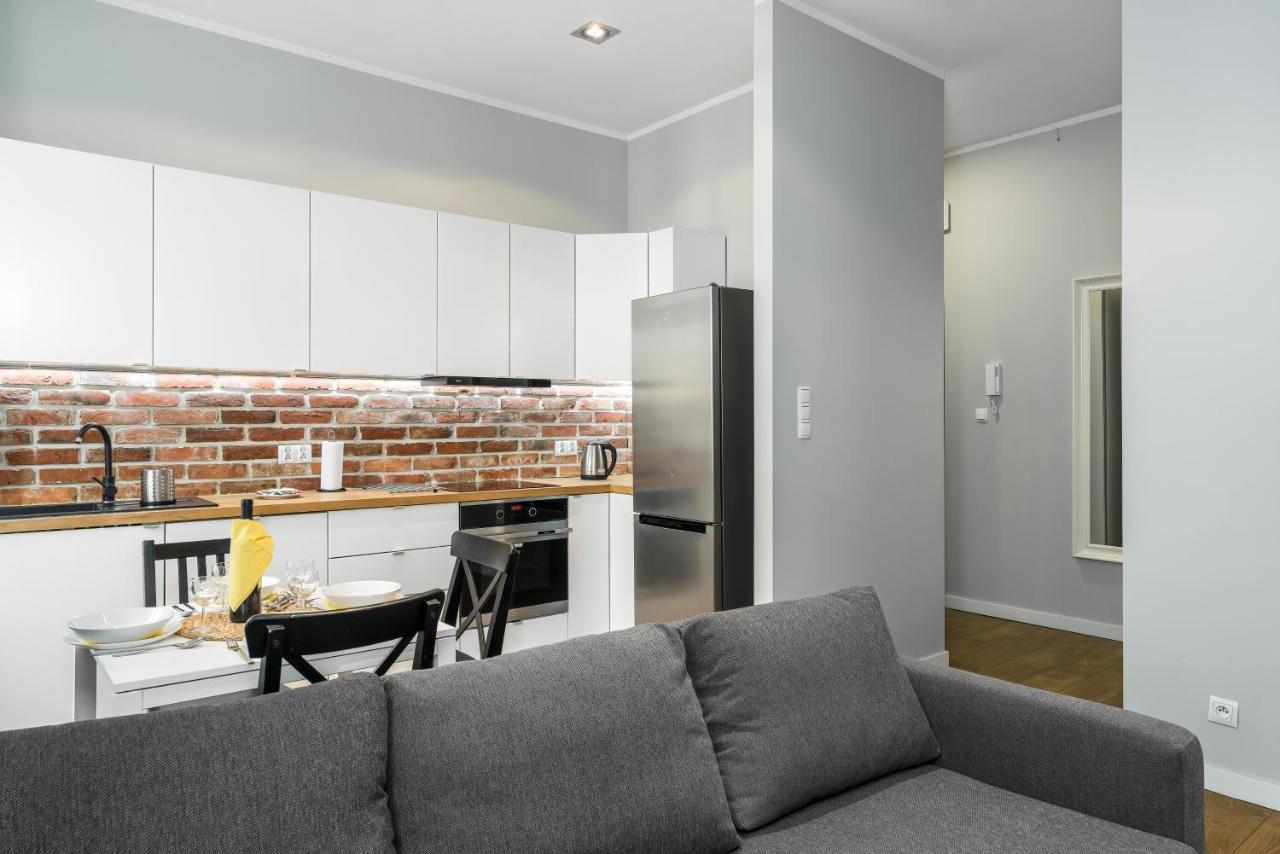 Old Town Apartment Garbary By Noclegi Renters Poznań Exteriör bild